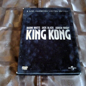 2-Disc Numbered Velvet Limited Edition (Scandinavia)