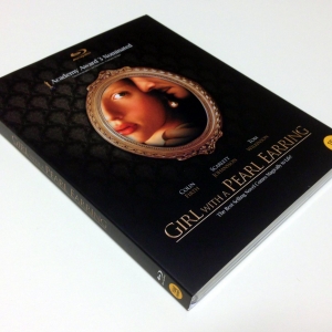 GIRL PEARL EARING