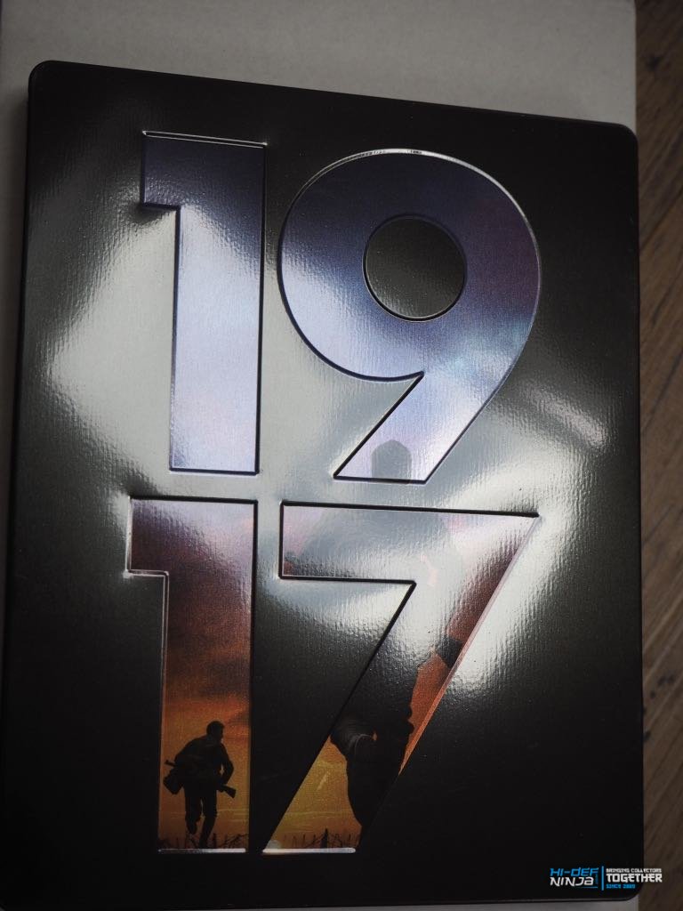 1917_zavvi_titleembossing.jpg