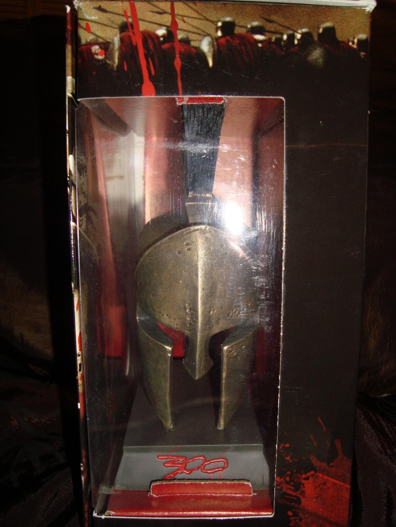 27. Leonidas Helmet