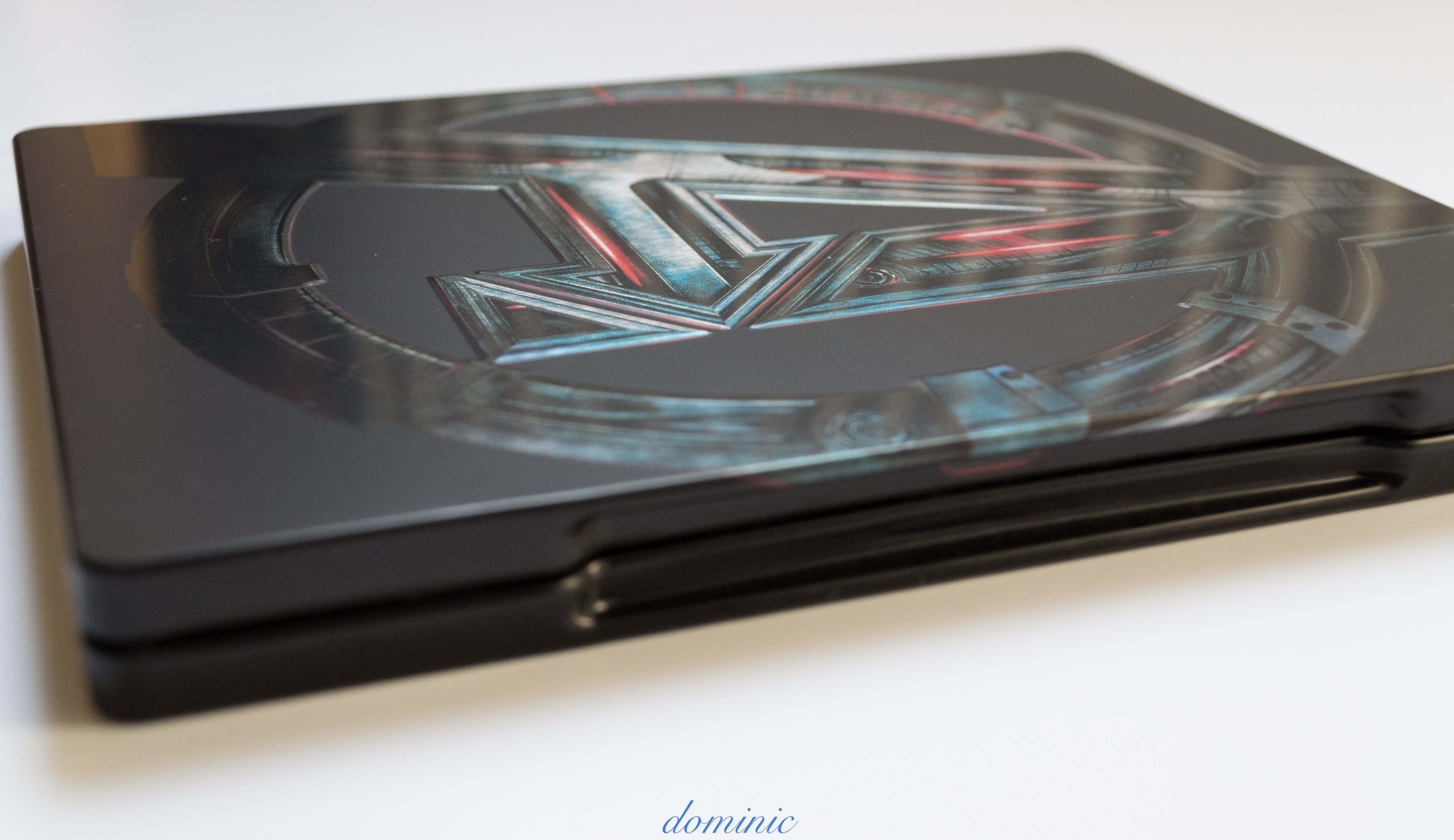 Age of Ultron - Spot gloss.jpg