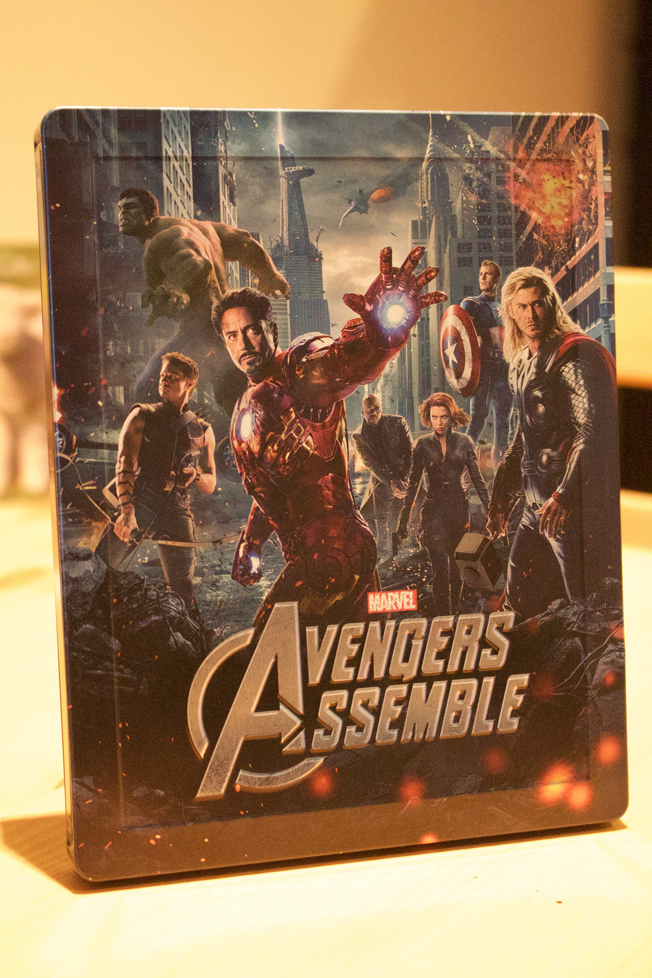 Avengers Assemble Zavvi UK Lenticular Magnet Edition - Front Cover