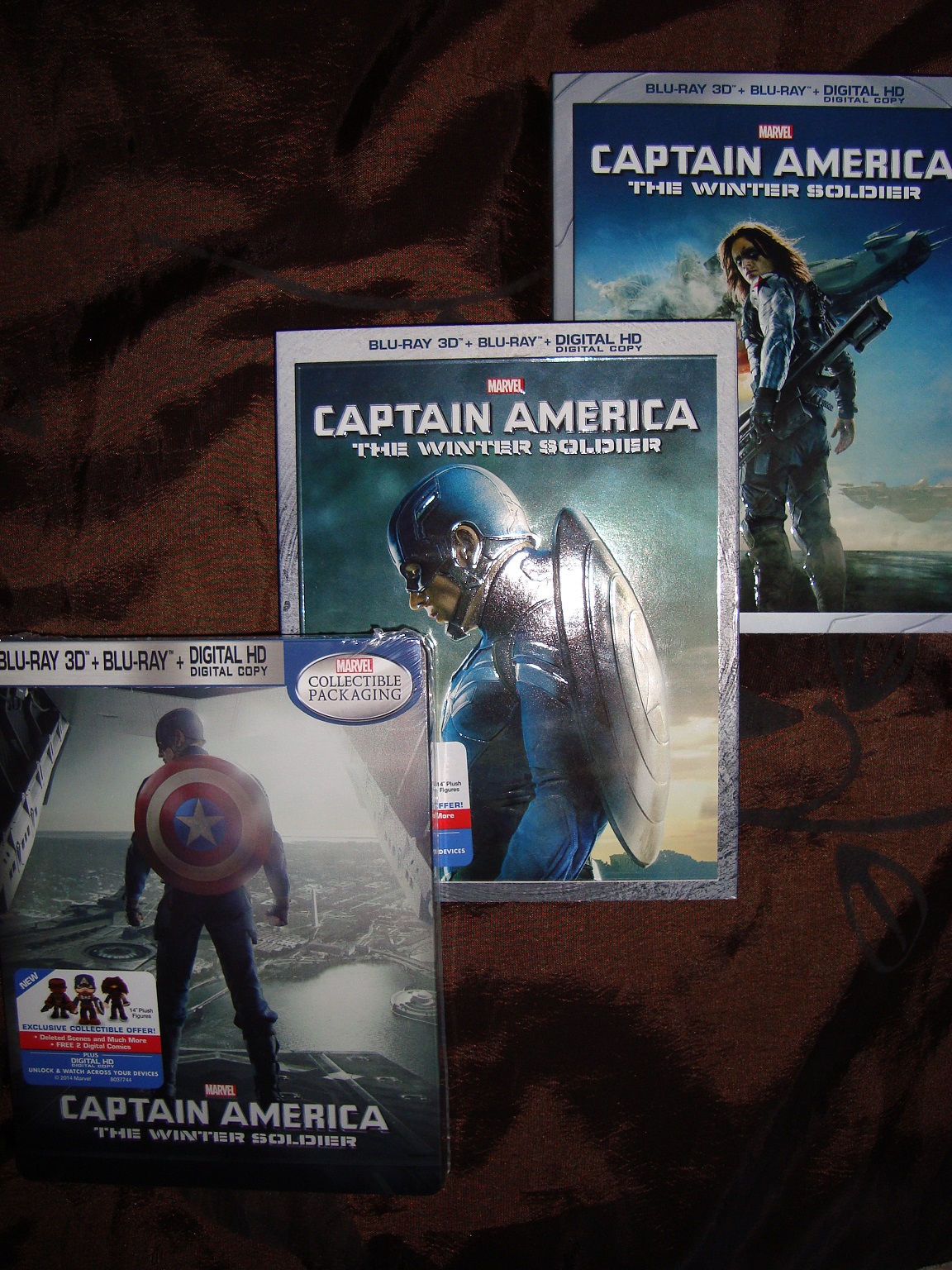 Cap_2_Exclusives!