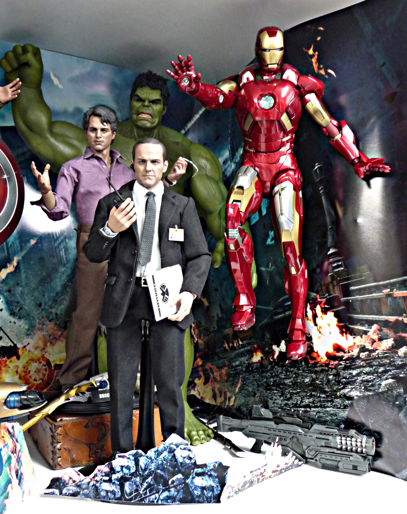 Coulsen, Banner, Hulk,  & Iron Man