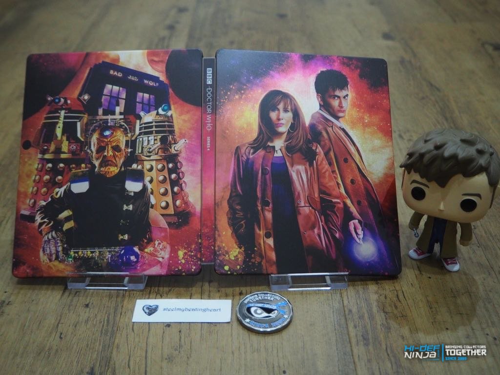 DoctorWho_4_opensteelbook.jpg