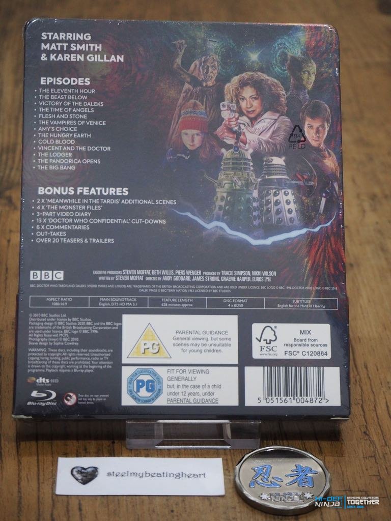 DoctorWho_s5_sealed_back.jpg