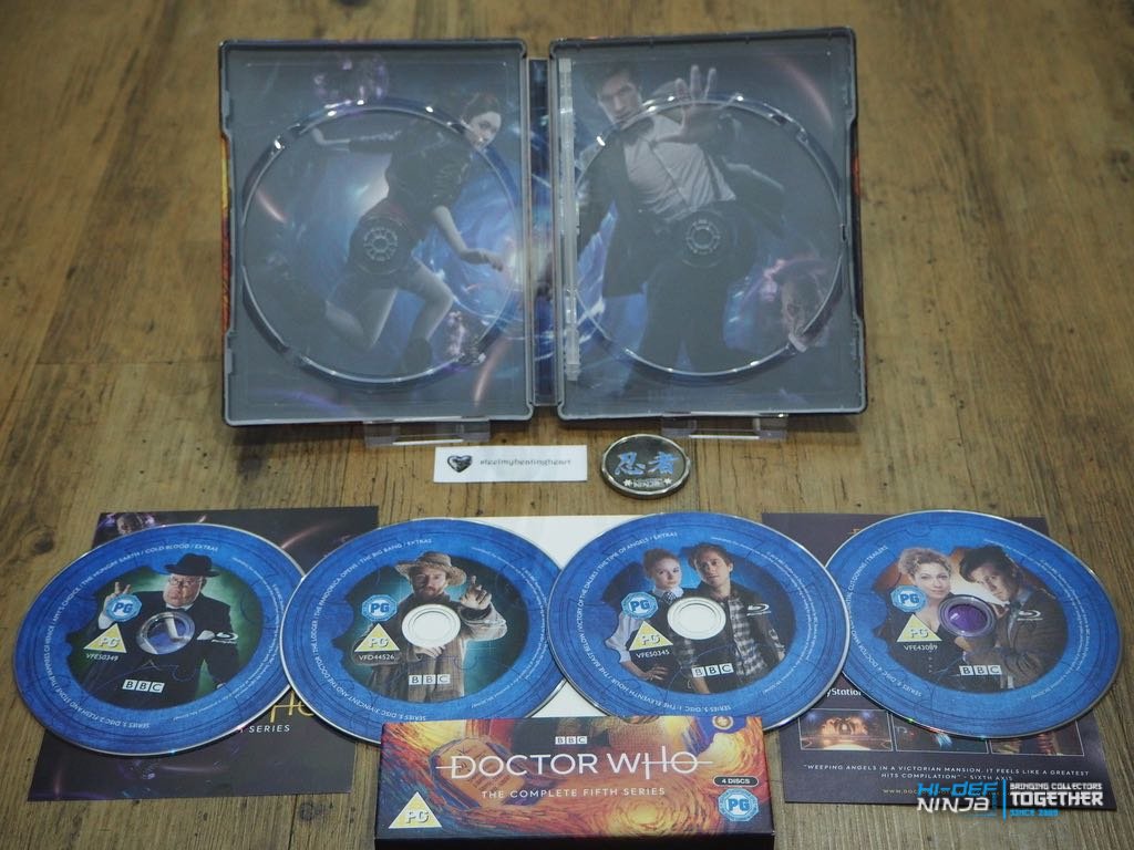 DoctorWho_s5_steelbook_discart.jpg