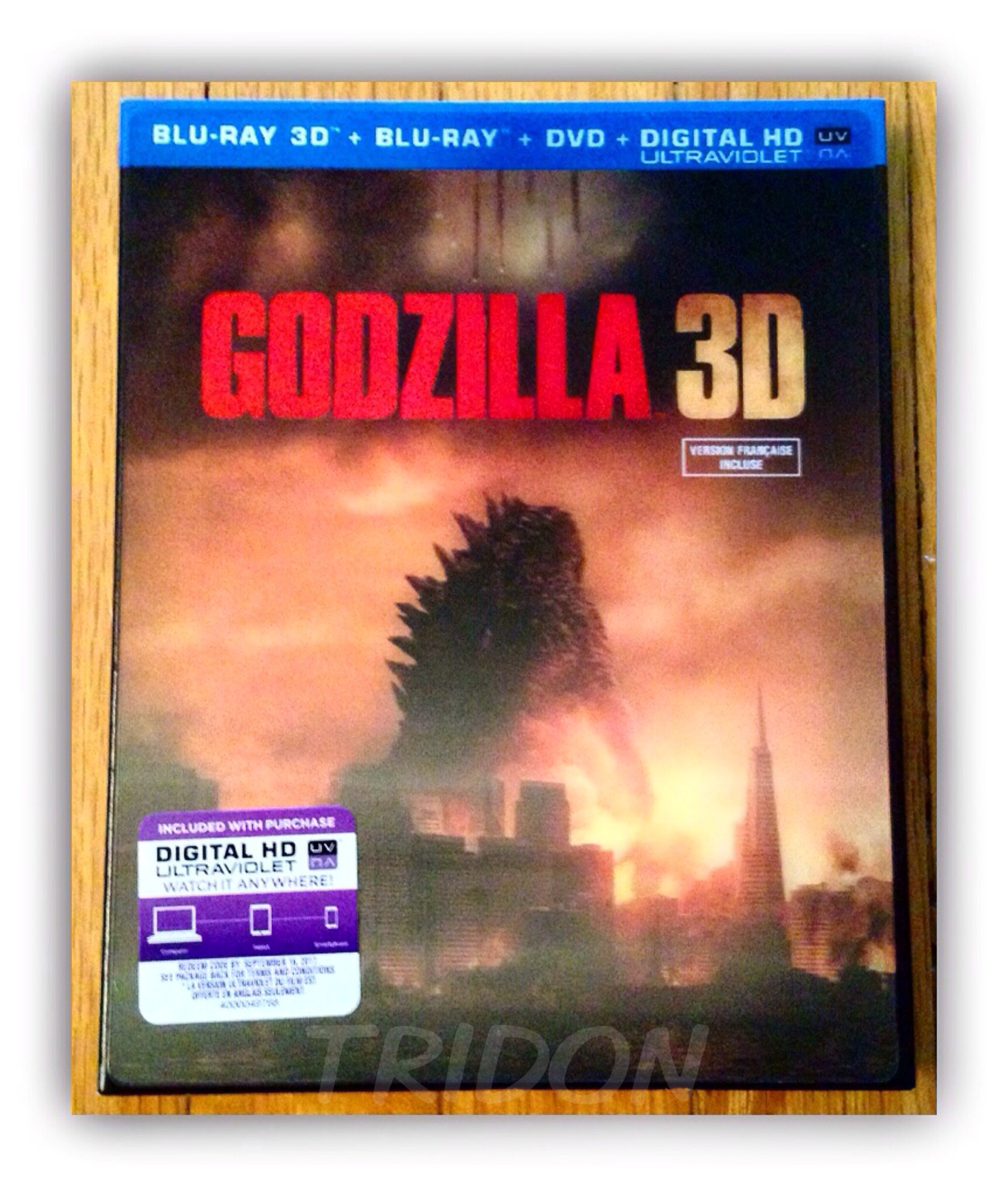 Godzilla (2014) 3D Blu-ray w/ lenticular slipcover [CAN]