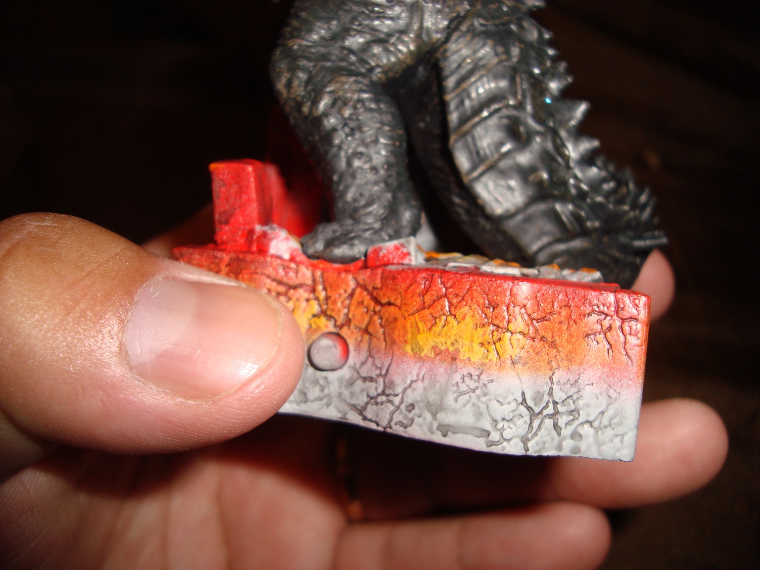 Godzilla 2014 Hallmark Ornament_3