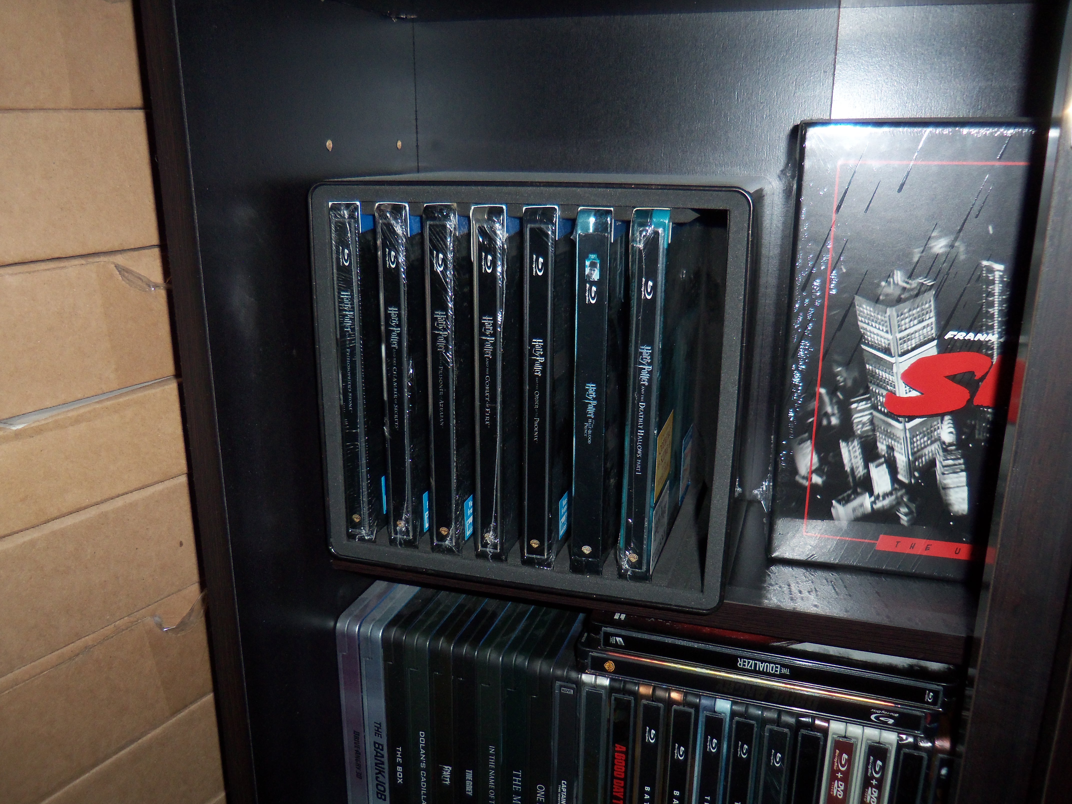 Harry Potter set in metal shelf box