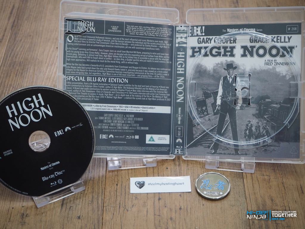 HighNoon_Eureka_amaray_inside_altartwork.jpg
