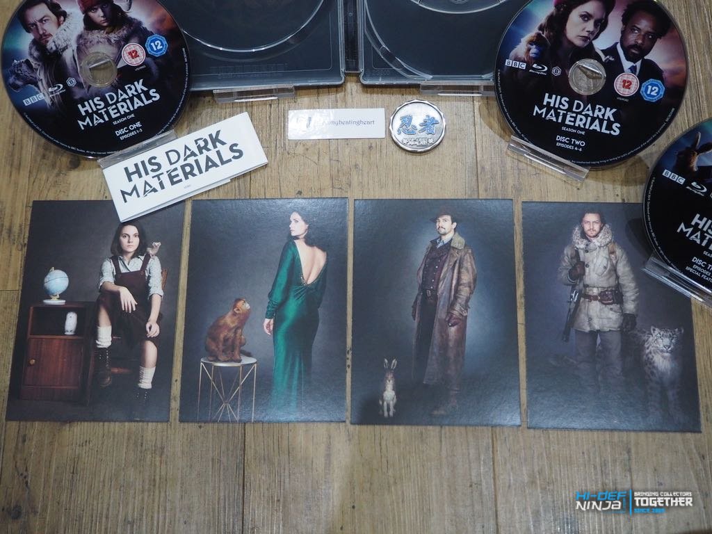 HisDarkMaterials_zavvi_cards_front_zoom.jpg