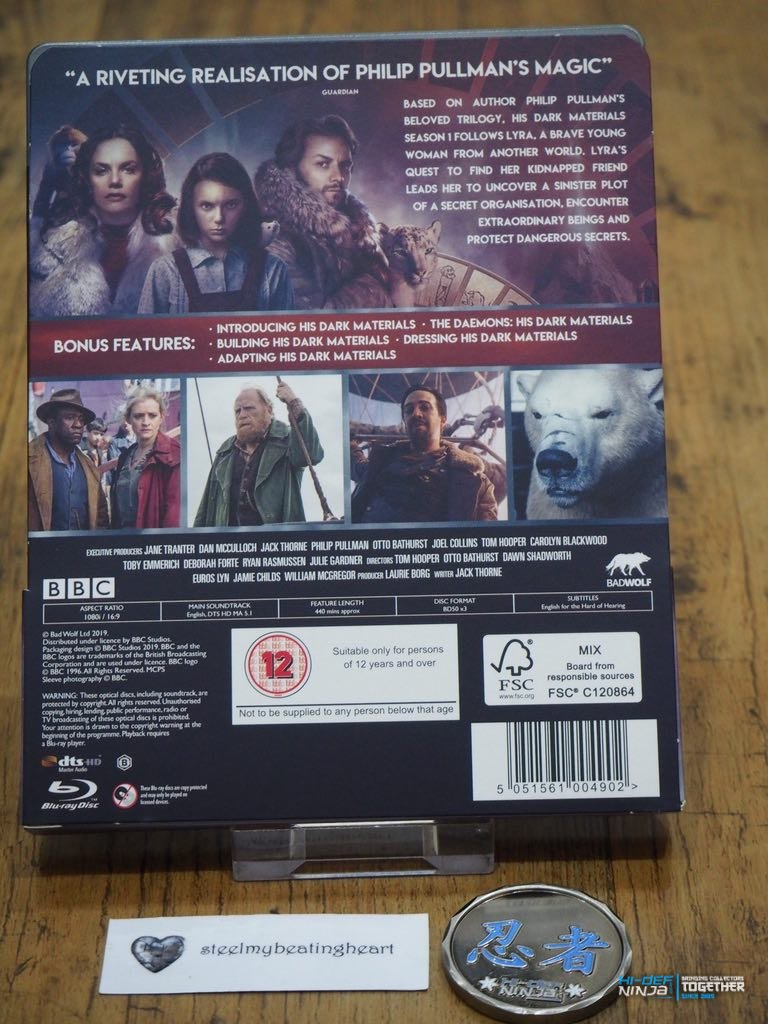 HisDarkMaterials_zavvi_jcard.jpg