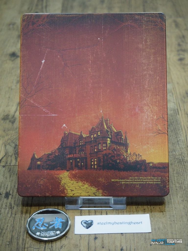 KnivesOut_zavvi_backartwork.jpg