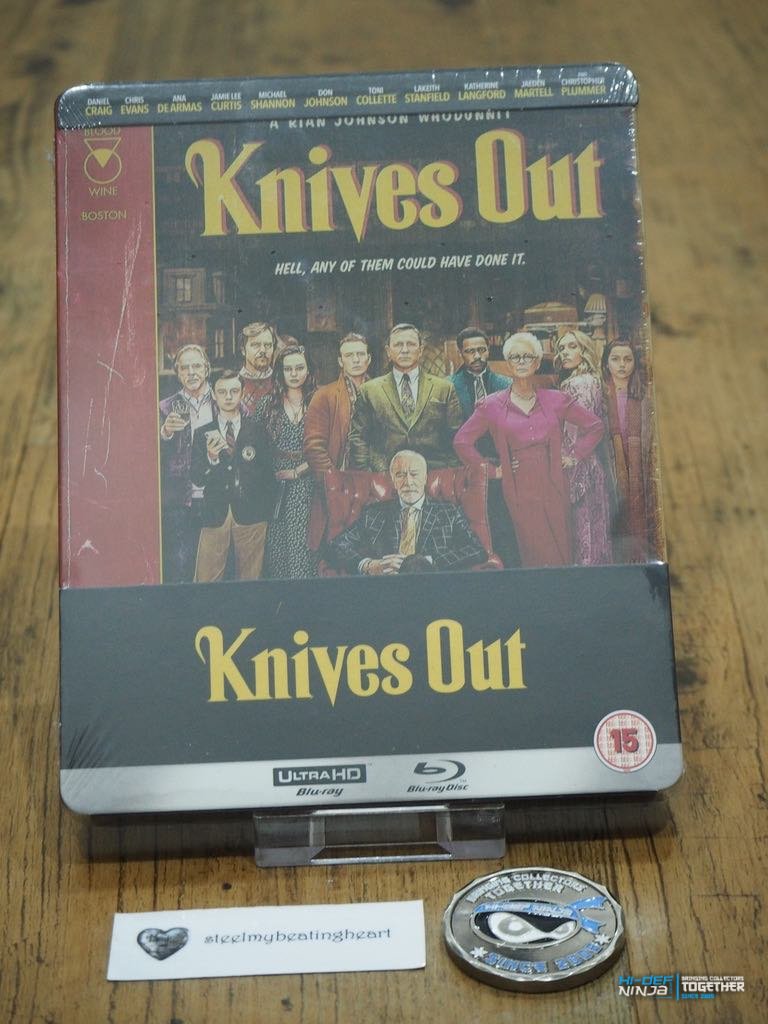 KnivesOut_zavvi_frontsealed.jpg