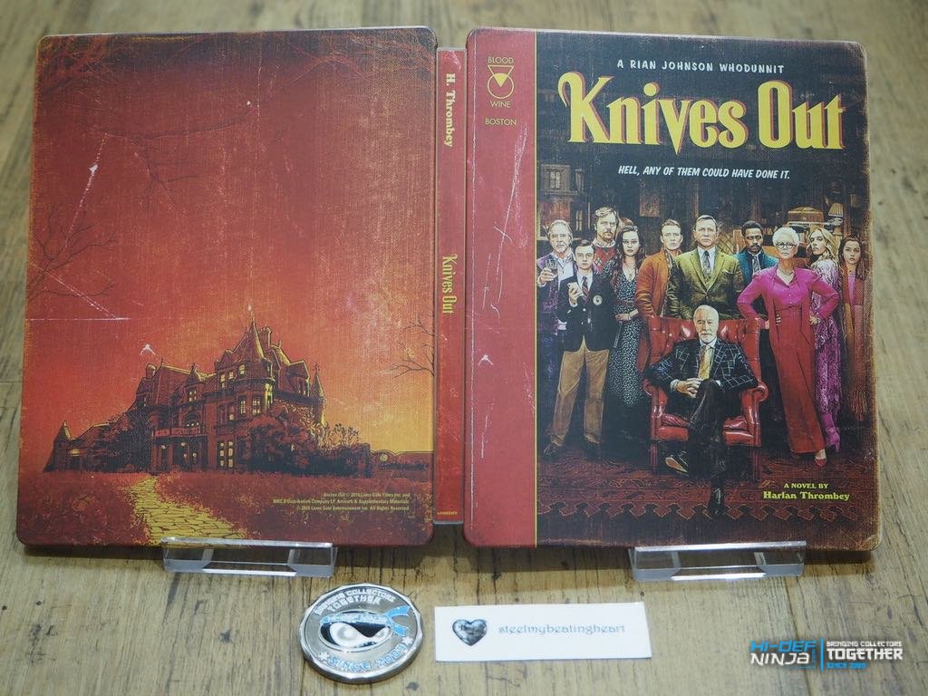 KnivesOut_zavvi_open.jpg