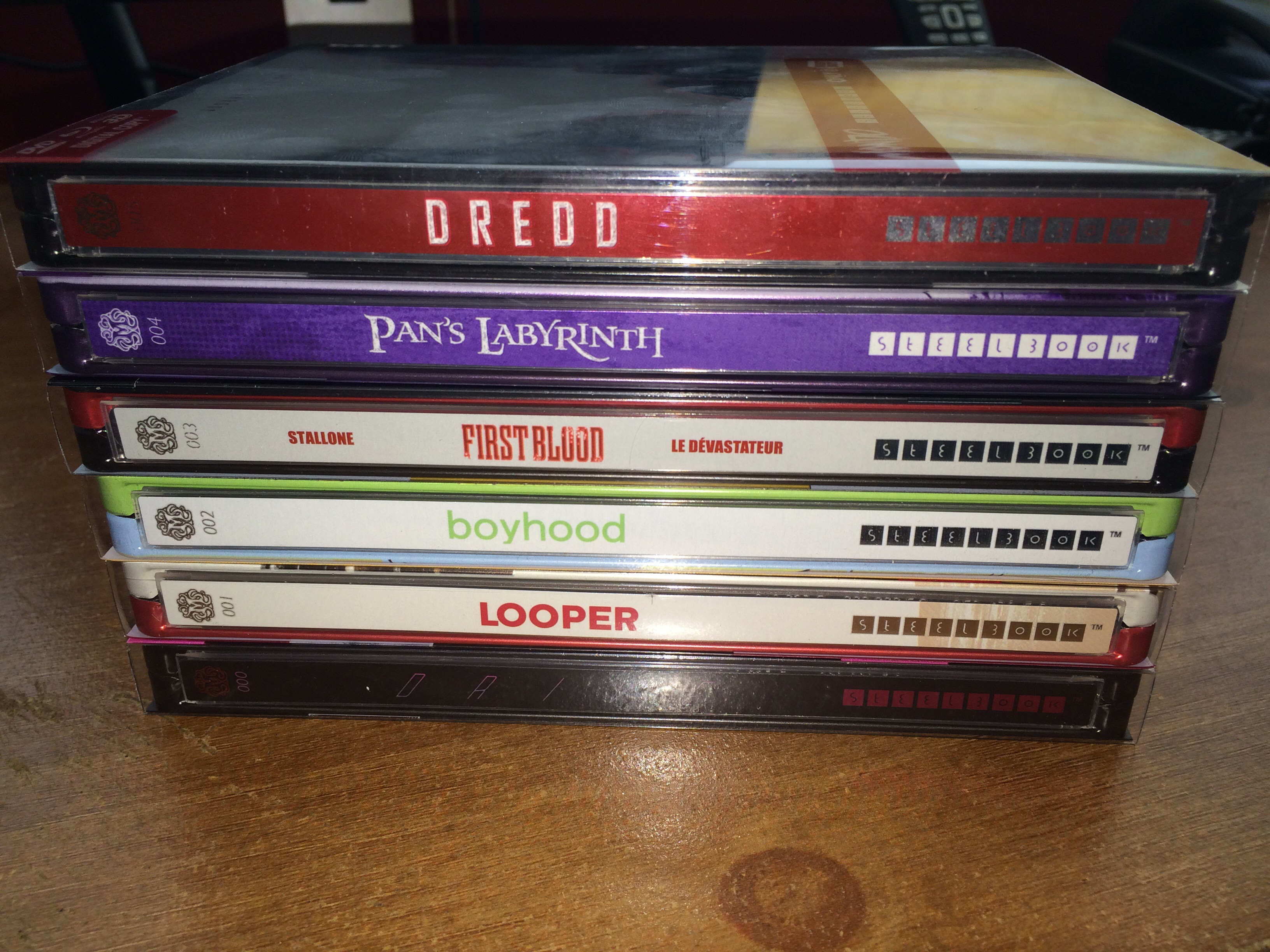 Mondo X Steelbook