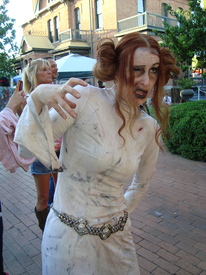 Phoenix Zombie Walk 2015_11.JPG