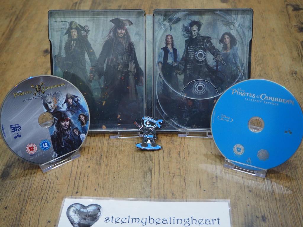 Pirates5_inside
