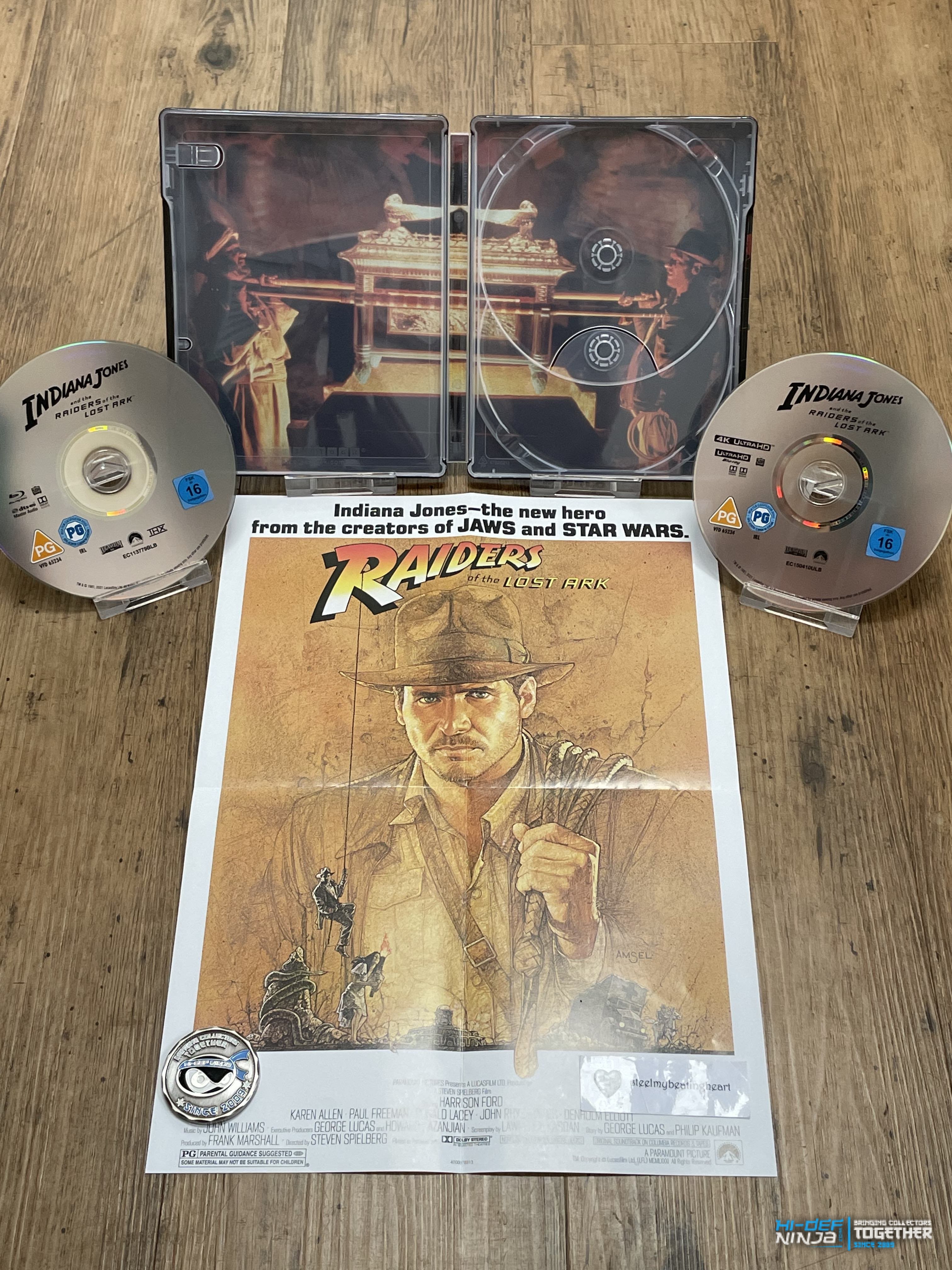 Raiders_zavvi4k_contents.jpg