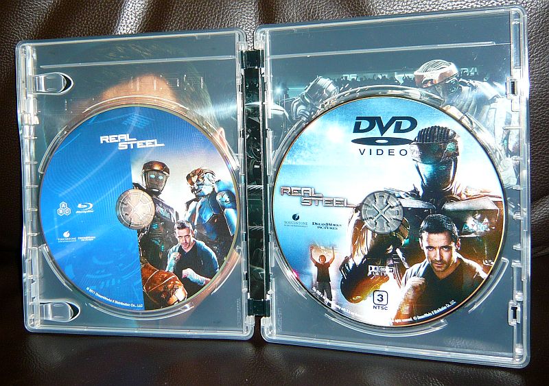 RealSteel inside1