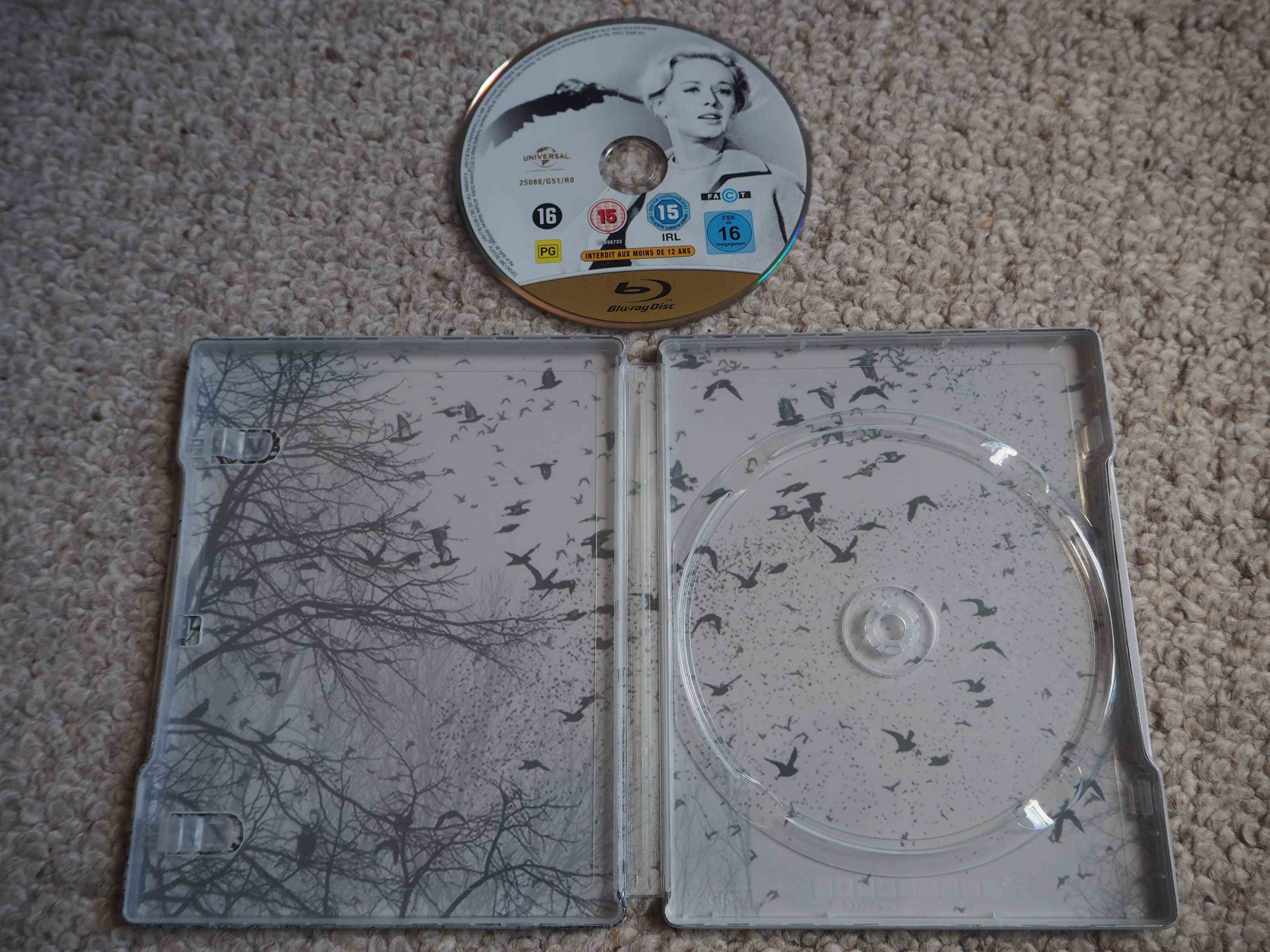 The Birds (inside)