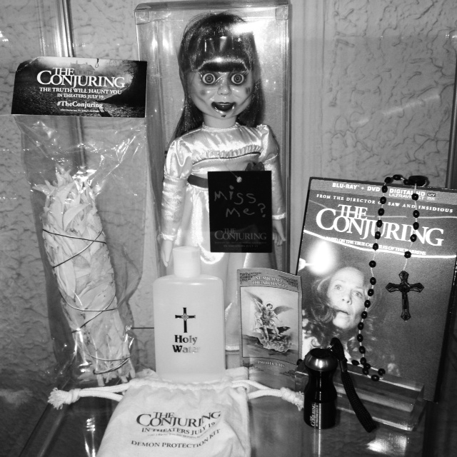 The Conjuring (B&W)