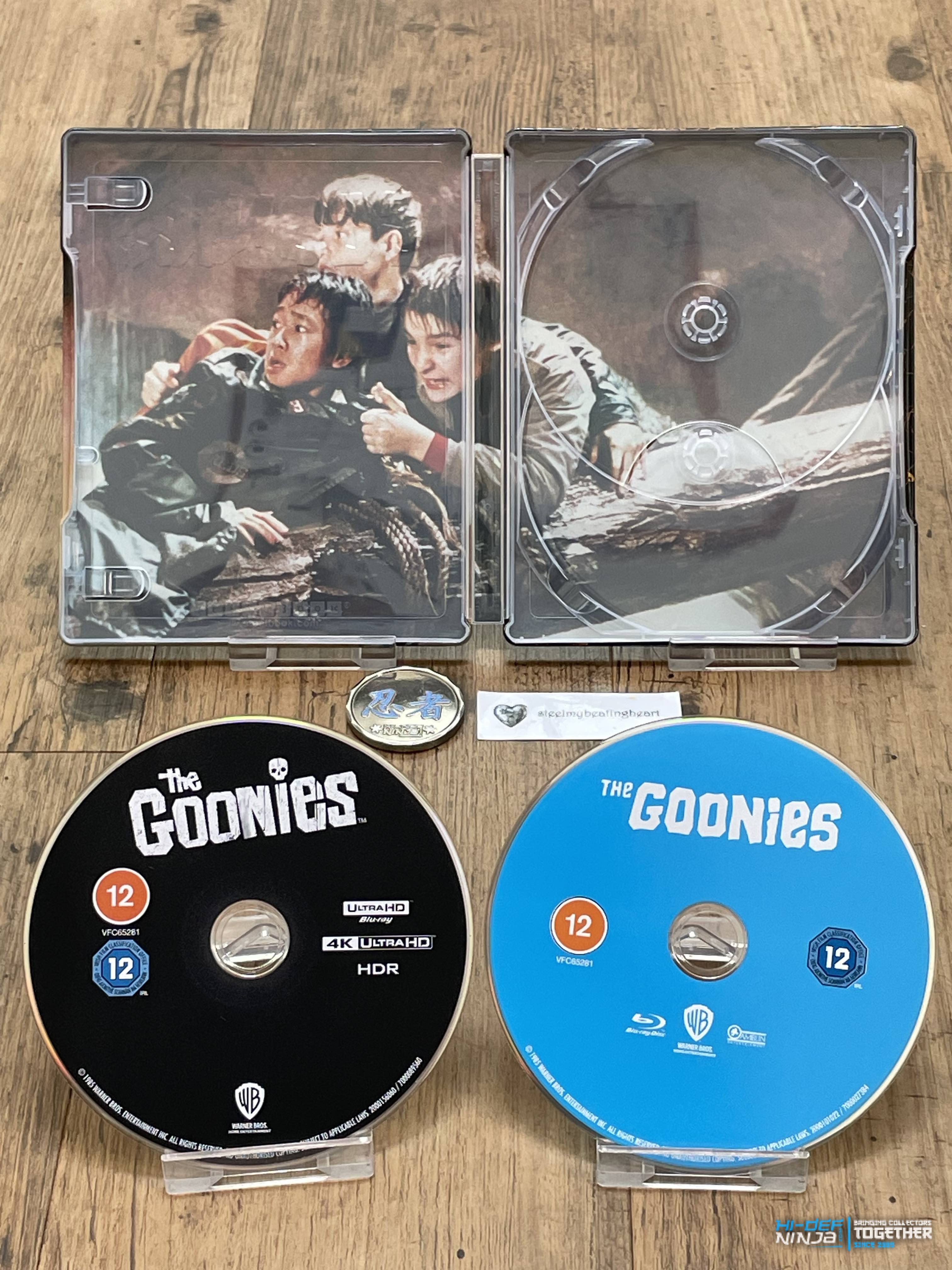 The Goonies (4K)_inside2.jpg