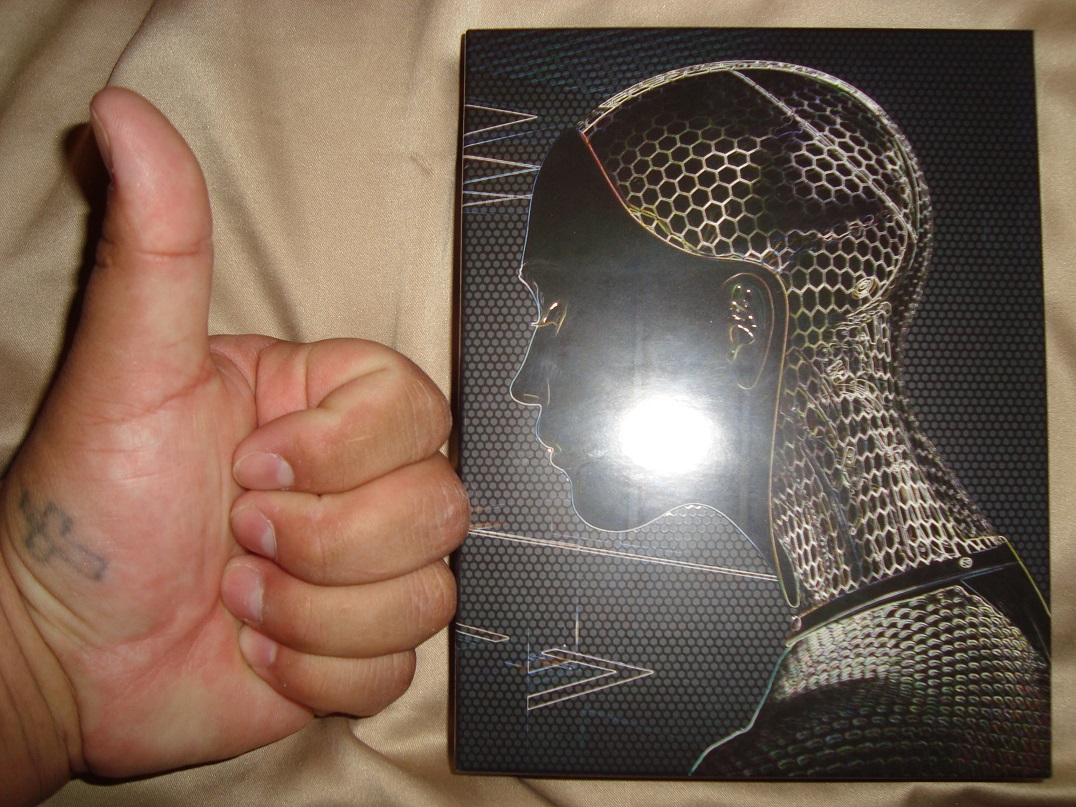 Thumbs Up_FA Exclusive_1