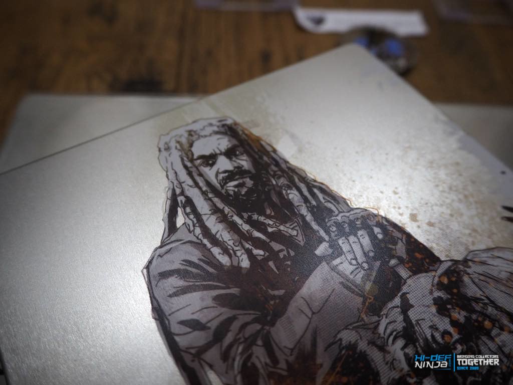 WalkingDead8_zavvi_Ezekieldetail.jpg