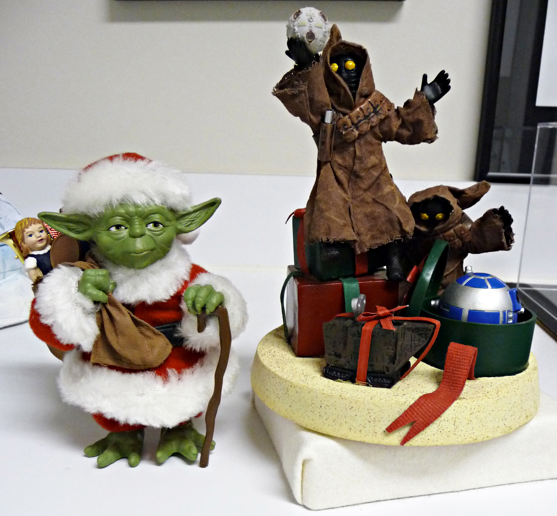Yoda & Jawas Farbiche Collection