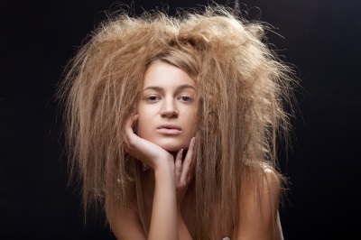 ID-100100454-by-adamr-frizzy-hair.jpg