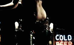 tumblr_mwsbirAuWr1qgf2sco2_r1_250.gif