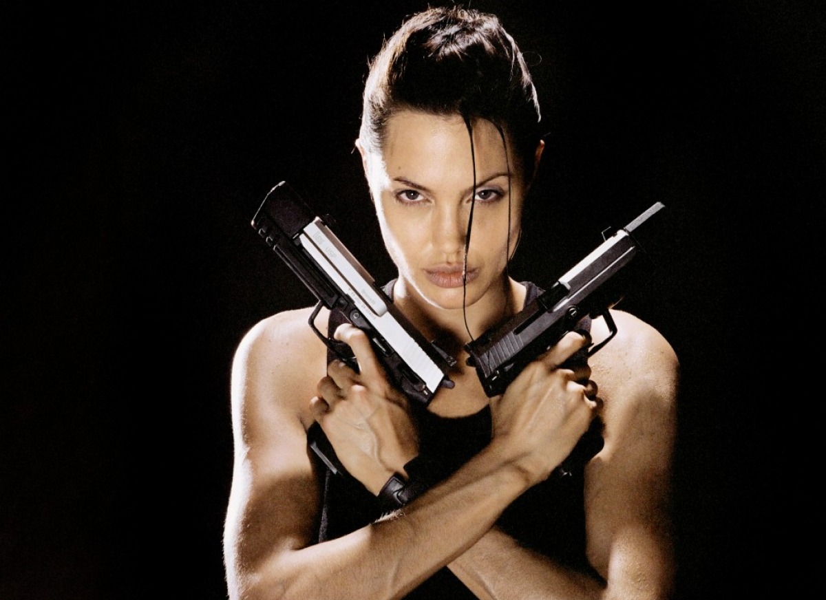 lara-croft-angelina-jolie.jpg