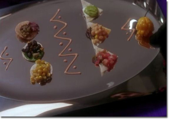 demolition-man-taco-bell-plate.jpg