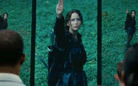 hunger-games-salute.jpeg