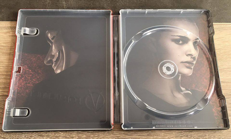 V-for-Vendetta-steelbook-fr.jpg