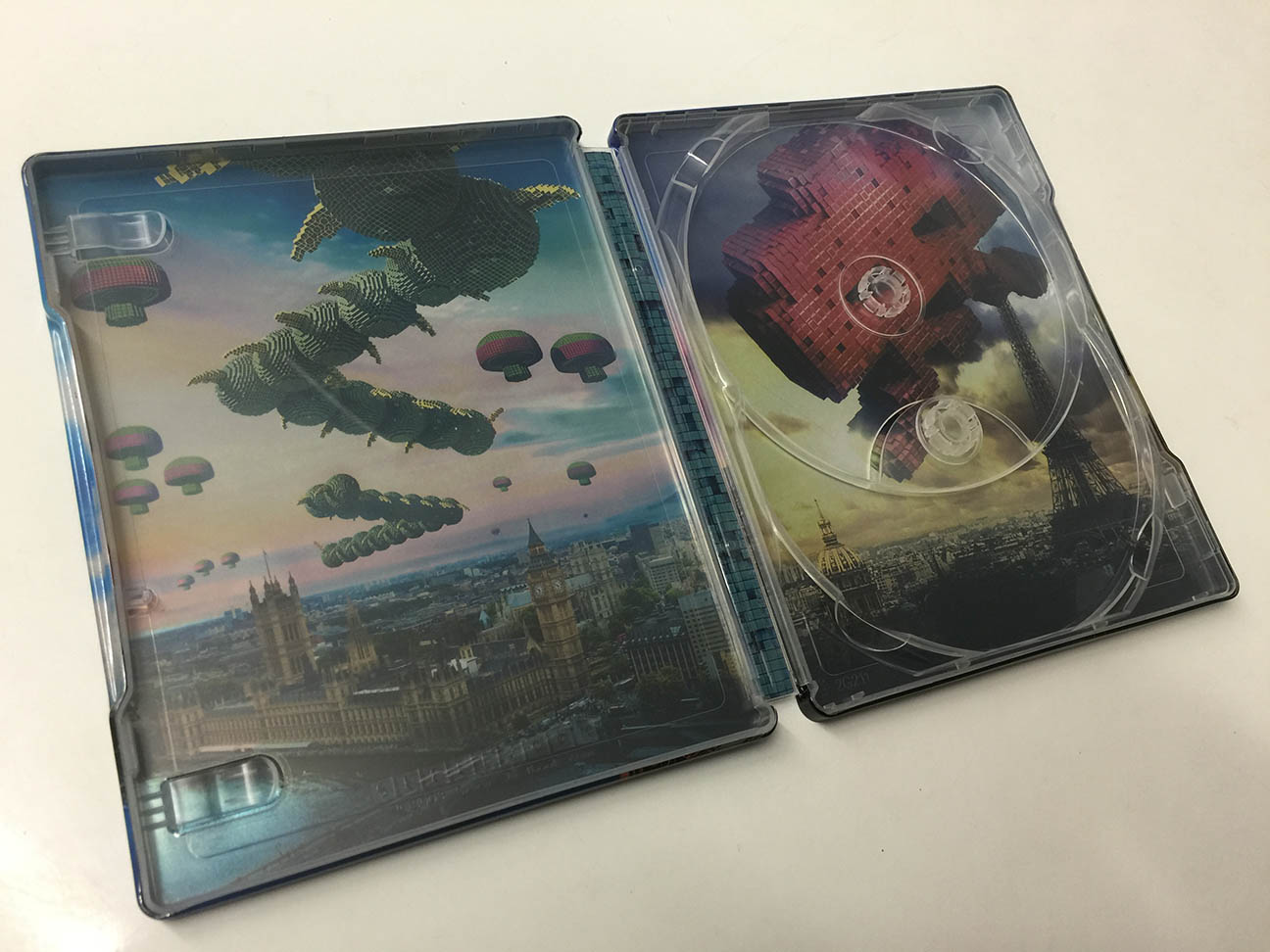 pixels-steelbook-france-5.jpg