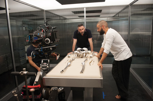 movies_ex-machina.jpg