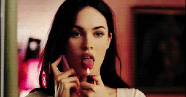 Sexy-Megan-Fox-GIF-9.gif