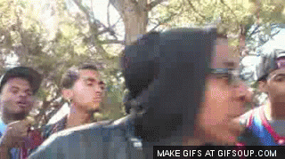 3Kz2JgzhJRB2E.gif
