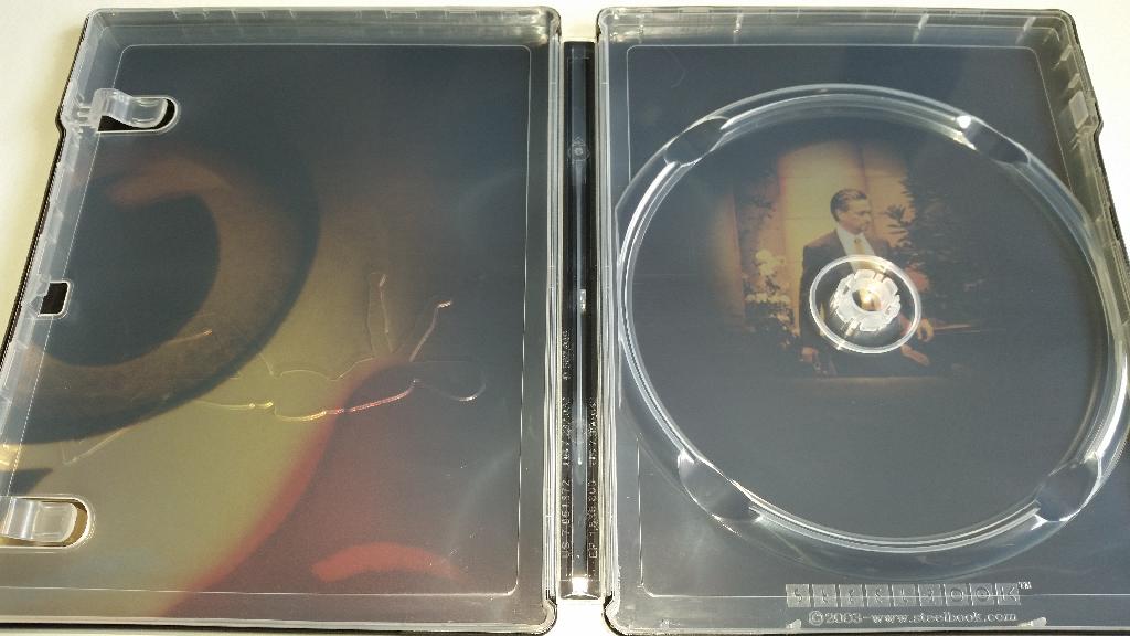 the-game-steelbook-inside-art.jpg