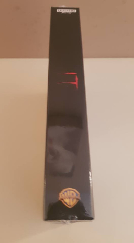 33943497_118238392395717_6938717479996751872_n.jpg