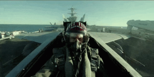 top-gun2-top-gun-maverick.gif