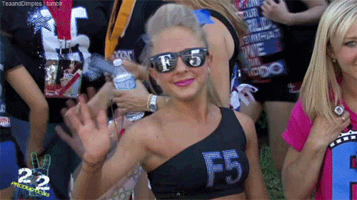 giphy.gif