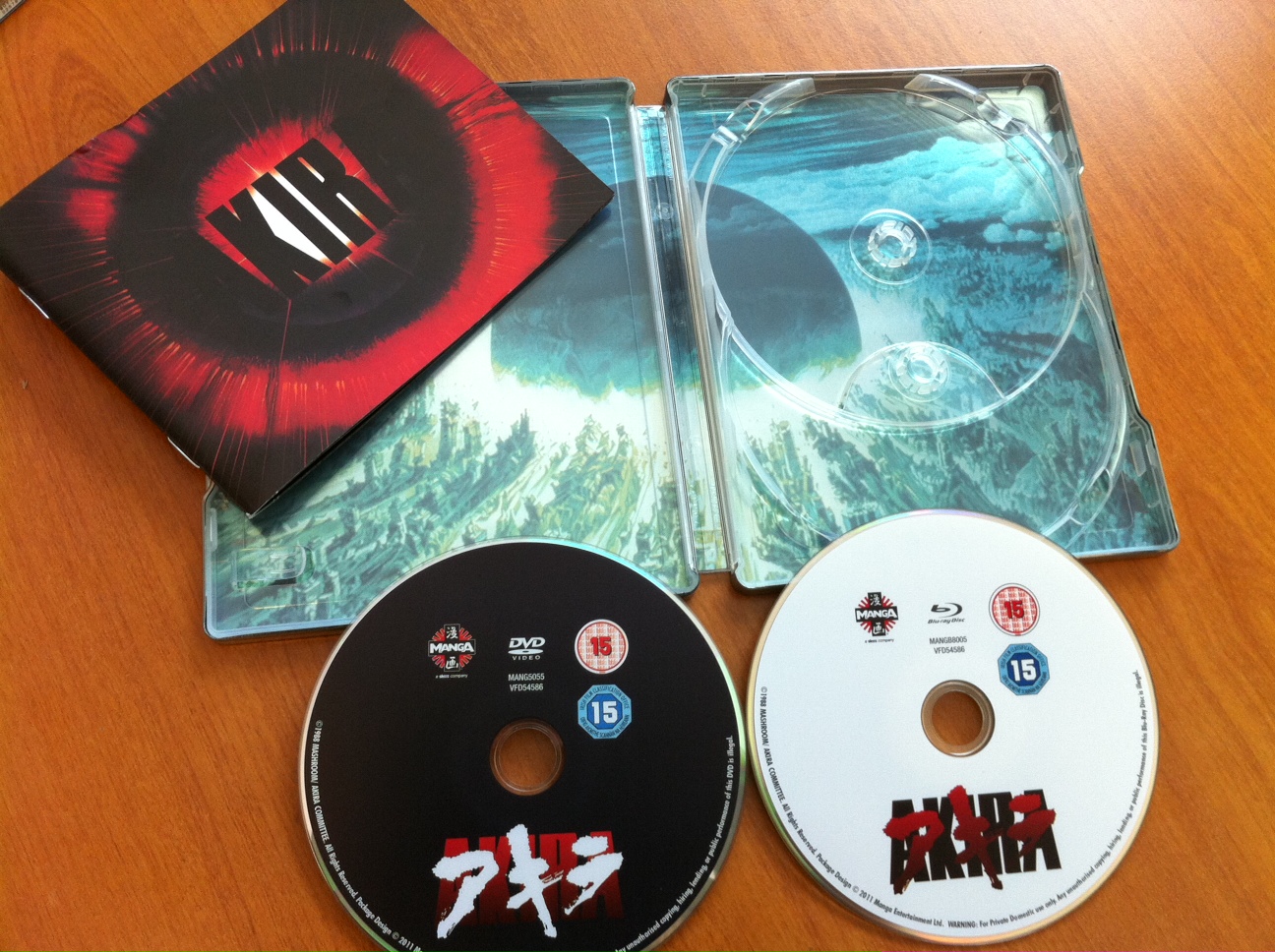 akira-steelbook-4.jpg