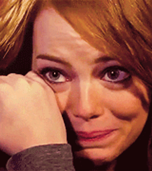 emma-stone-happy-crying-eeikxwdhj4jfws8b.gif