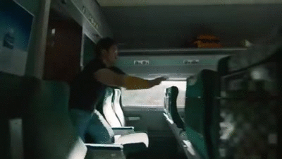 tumblr_ojhxr6qfbn1va9hgyo1_r1_400.gif