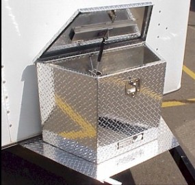 trailer-toolbox.jpg