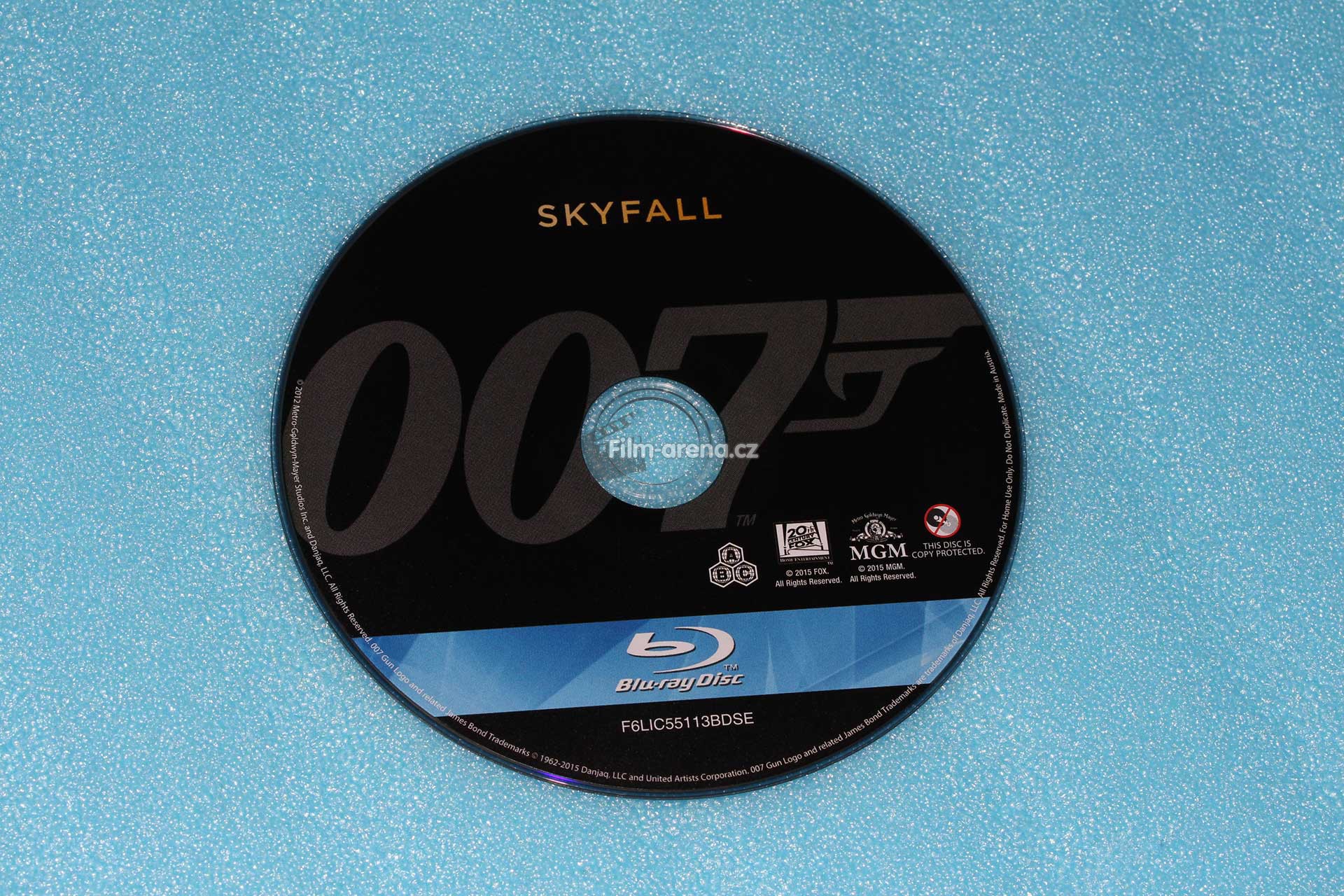 2012_skyfall_06.jpg